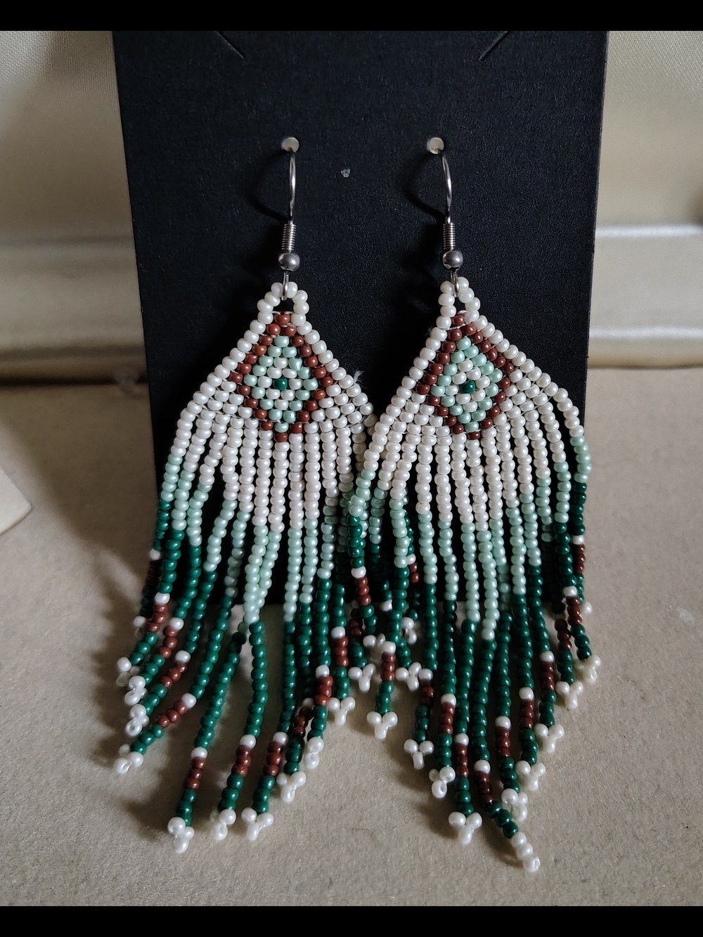 🚨NEW Handmade Seed Bead Fringe Earrings - White, Green Geometric Dangles🚨